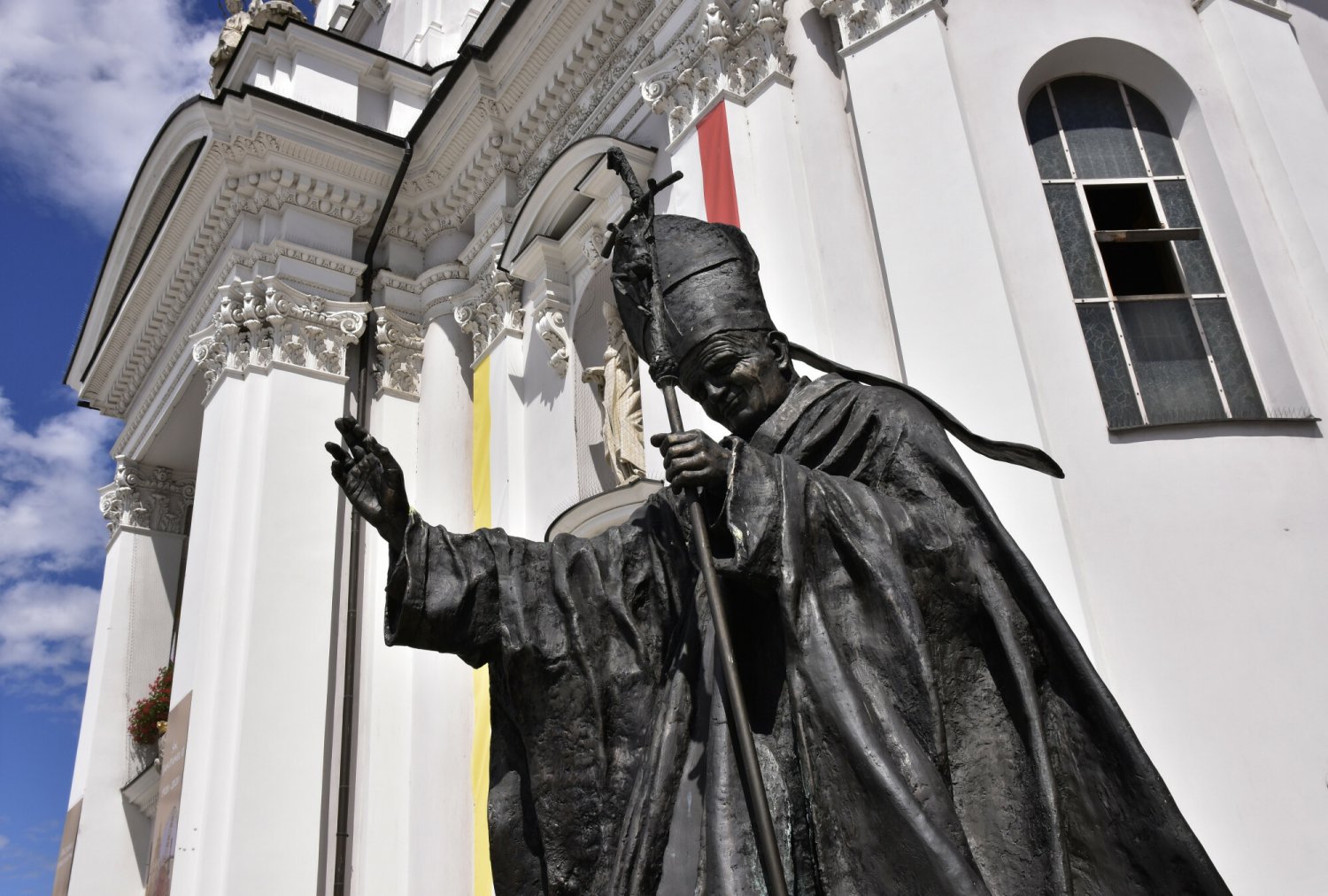 Rada Miejska w Wadowicach przyjęła uchwałę "o zachowaniu dobrej pamięci o wadowiczaninie św. Janie Pawle II".