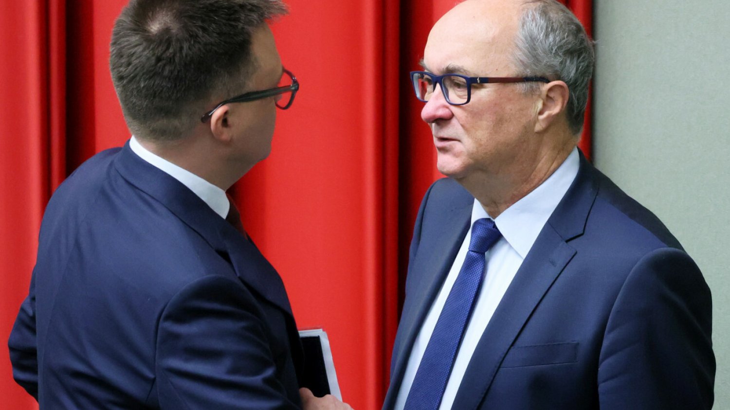Ochłodzenie w koalicji. Ujawniono, co działo się na ostatnim Konwencie Seniorów.