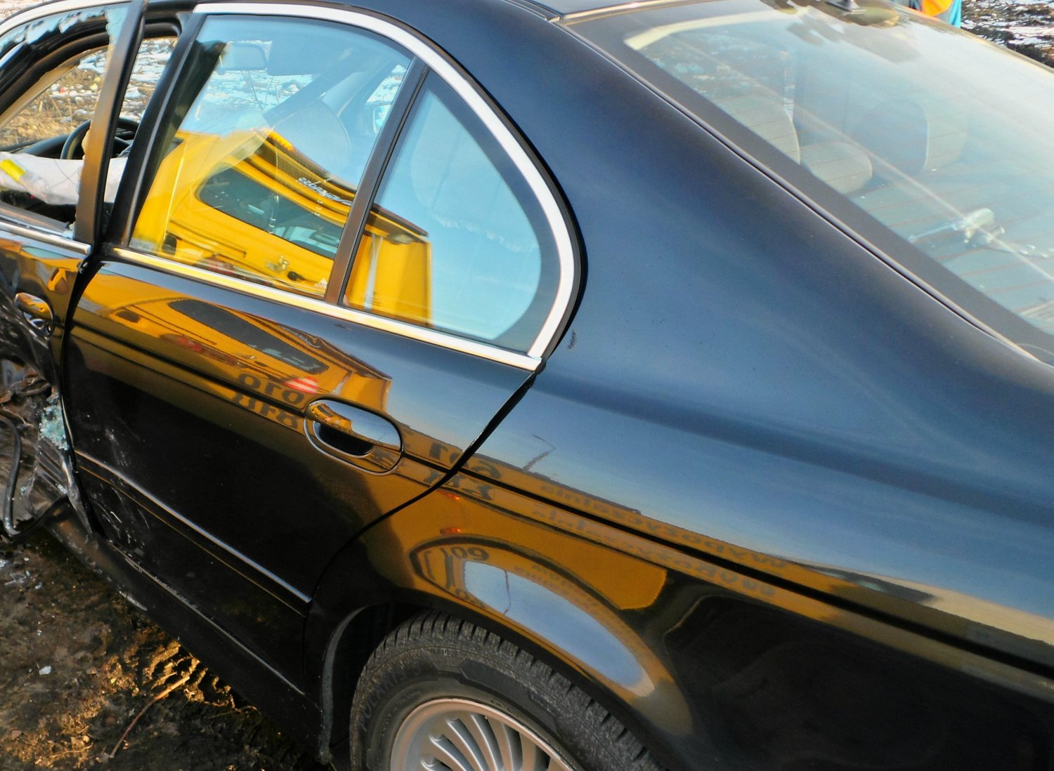 Do kolizji z udziałem skody należącej do SOP doszło na moście Łazienkowskim na wysokości Wału Miedzeszyńskiego. Na zdjęciu lutowa kolizja w Zakręcie pod Warszawą.