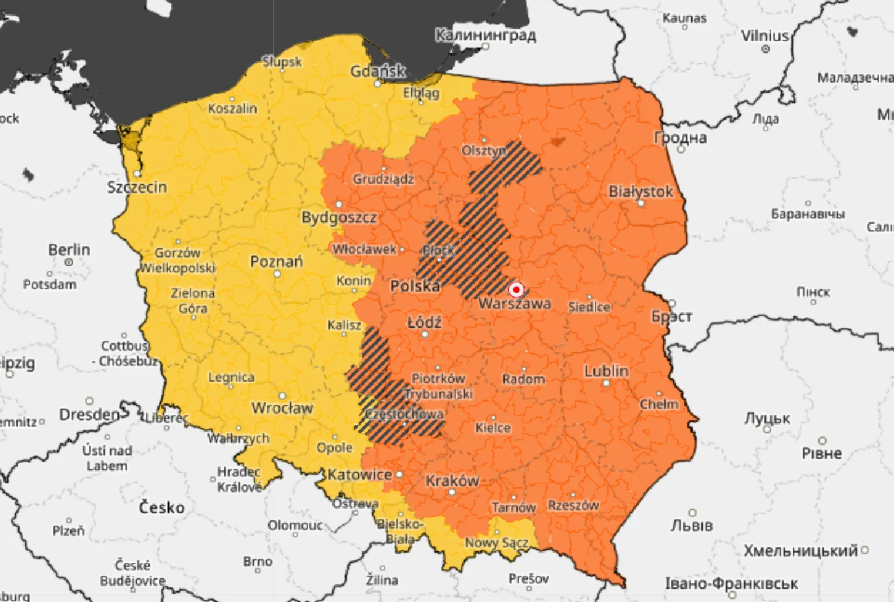 Pogoda. Burze i ulewy przetoczyły się przez Polskę, ale się nie ochłodzi.