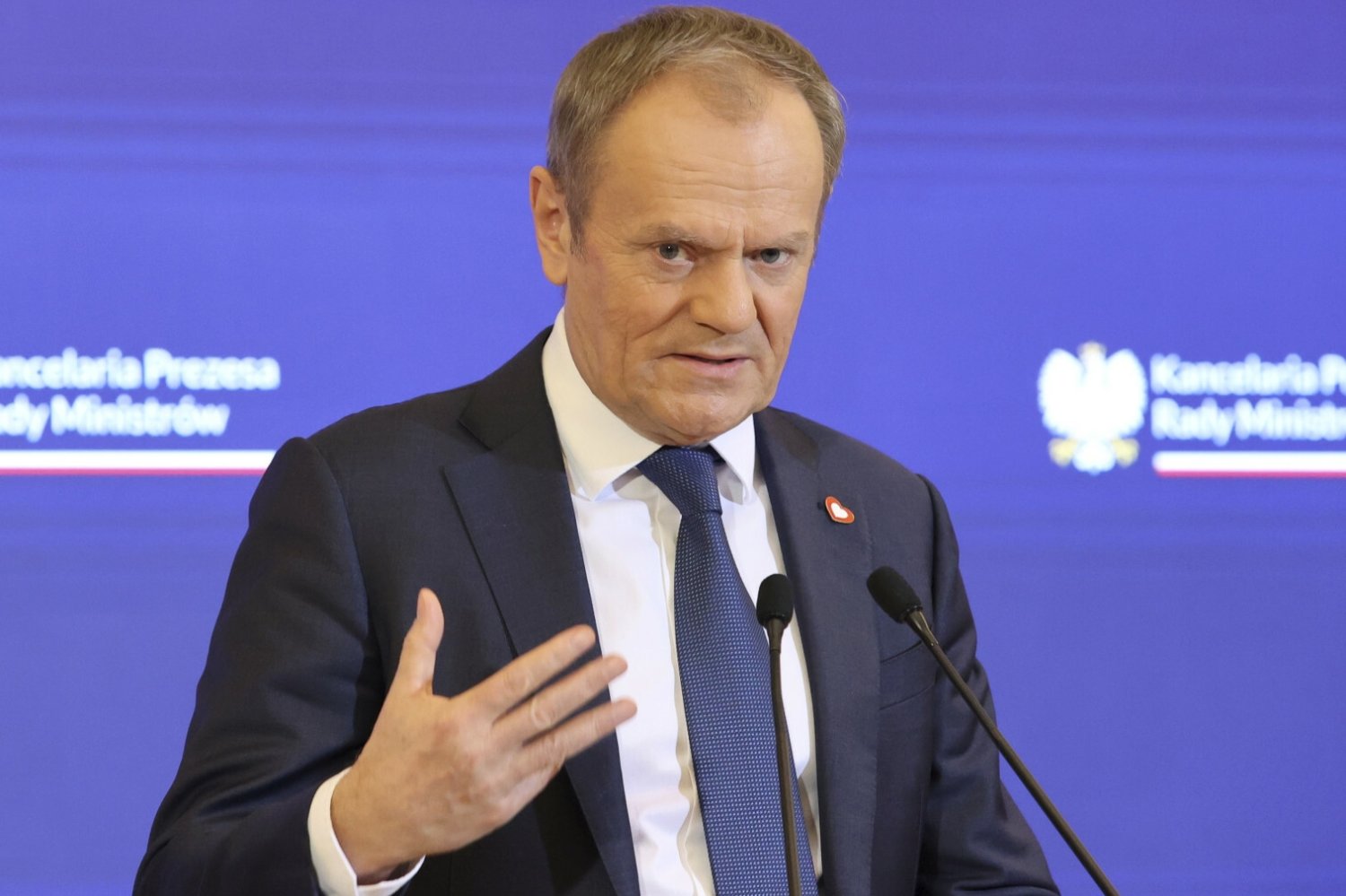 Cios w instytucje PiS. Tusk odwołuje nominatów partyjnych.