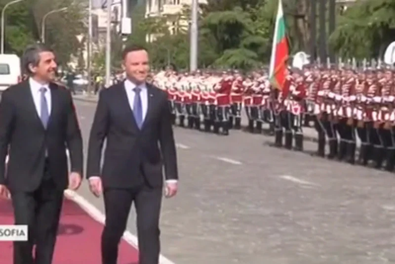 Oficjalne powitanie prezydenta Dudy w Sofii.