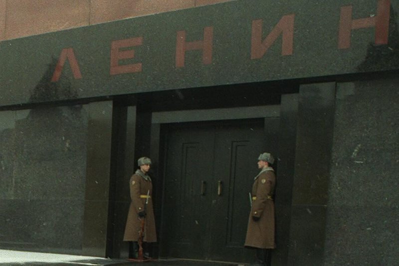 Ciało Lenina oraz szczątki wielu innych postaci związanych z rosyjską historią mają spocząć na specjalnym cmentarzu w Mitiszczach.