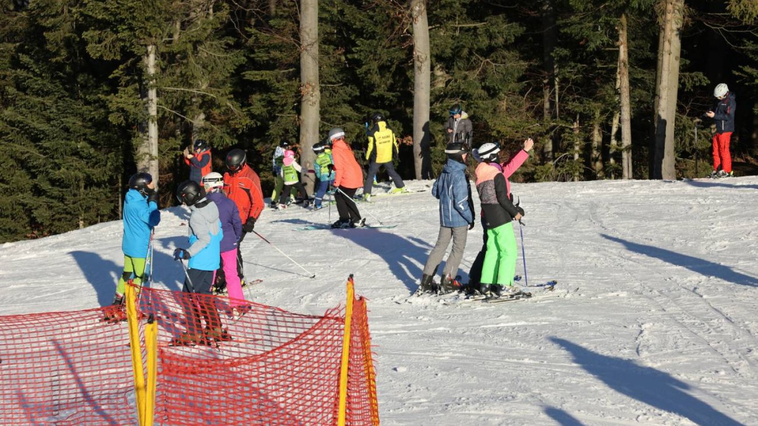 Ferie zimowe 2024/2025. Terminy ferii dla wszystkich województw w roku 2025