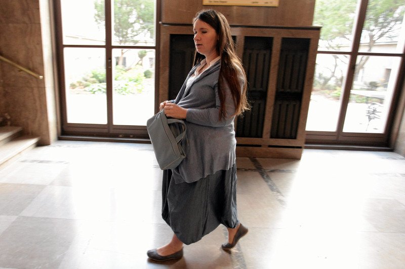 "Ratowanie" sześciolatków to dochodowy biznes. Elbanowscy wydali 258 tys. na pensje. Prawie 70 proc. przychodów