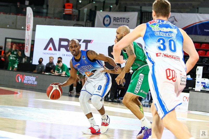 Arged BMSlam Stal Ostrów Wielkopolski prowadzi w finale Energa Basket Ligi i jest o krok od złota