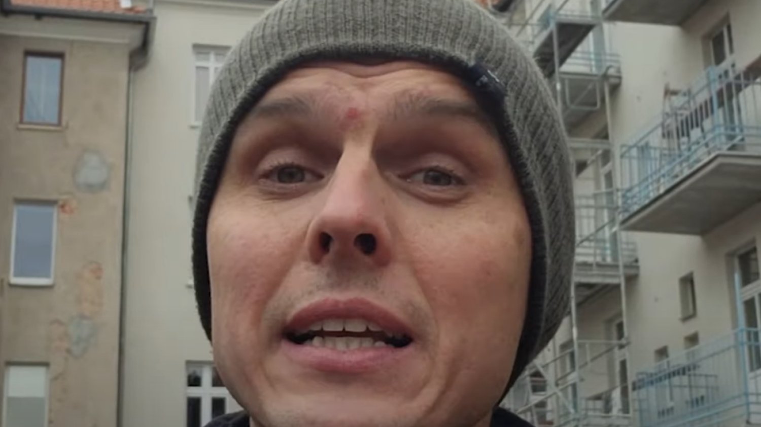 "Ksiądz z osiedla" zabrał głos ws. dyskusji na temat lekcji religii.