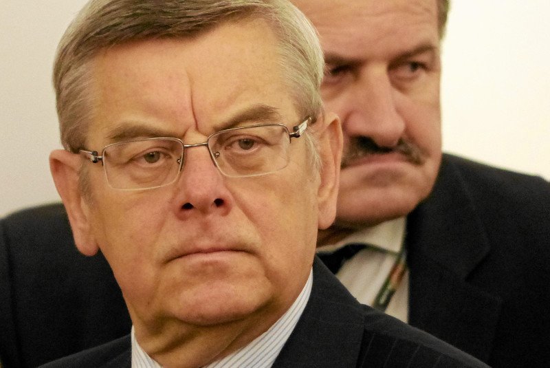 Doradca prezydenta Tomasz Nałęcz zapewnia, że sztab nie zamierza przejmować się spotem ośmieszającym PBK. "Wygłup PiS".