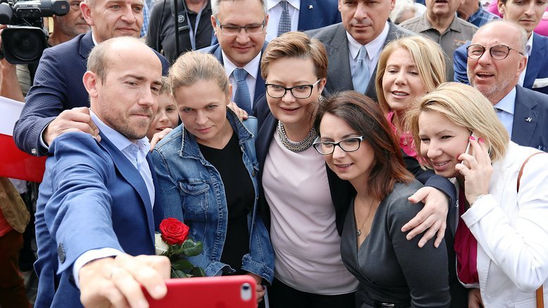 To kolejny sondaż, który pokazuje, że wyborcy chcą zjednoczenia opozycji.