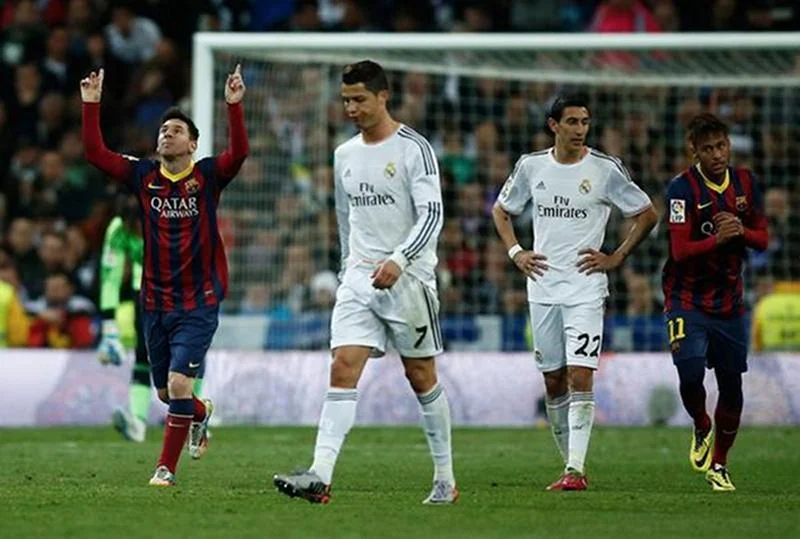 Cristiano Ronaldo nie był zadowolony z porażki Realu z Barceloną i obwinia o nią słabego sędziego