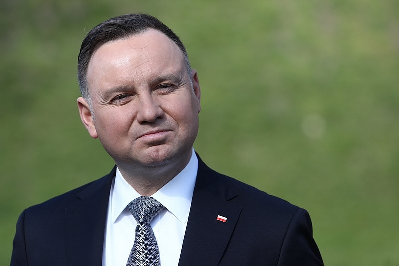 Andrzej Duda zabrał głos w sprawie protestów? Zrobił to lajkiem na Insta.
