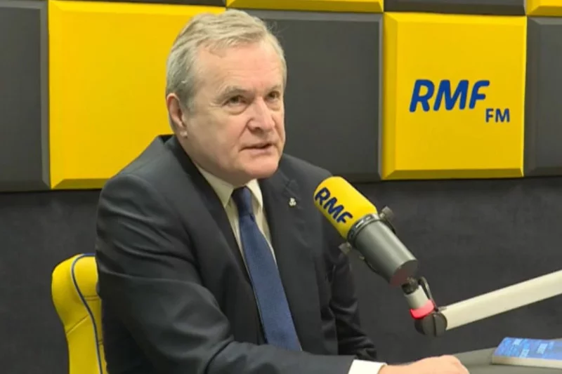 Piotr Gliński tłumaczy słowa Jarosława Kaczyńskiego o "piętnowaniu".