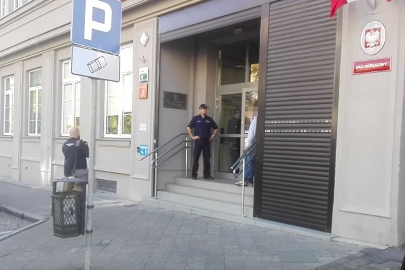 Na razie nieznane są motywy 40-letniego psychiatry.