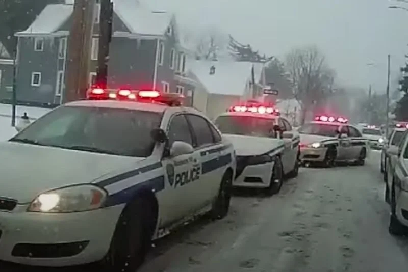 Policjanci z Rochester, w stanie Nowy Jork, zakuli w kajdanki i spryskali gazem pieprzowym dziewięciolatkę.
