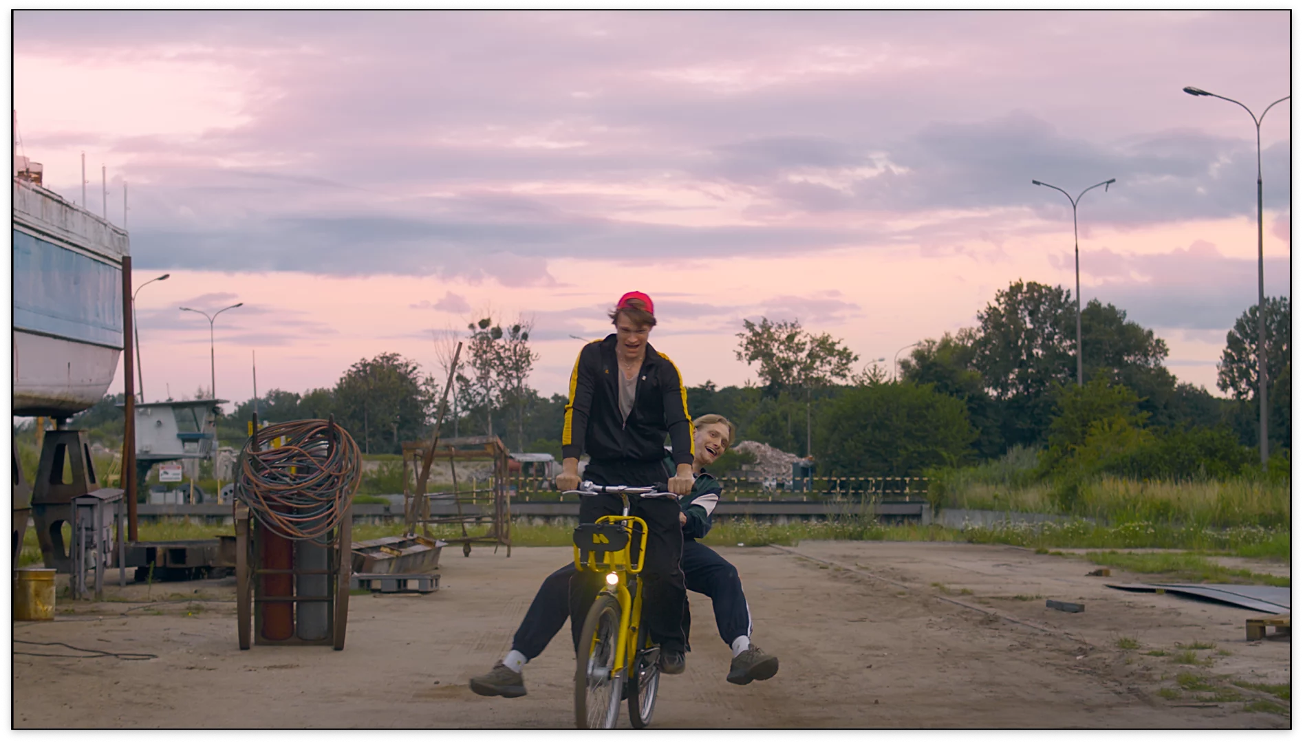 Nextbike wykręcił 100-milionowy przejazd – katowicka filmówka nakręciła „WEHIKUŁ”