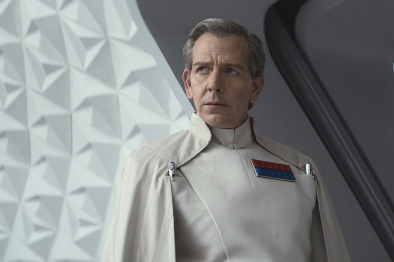 Ben Mendelsohn w serialu "Andor"
