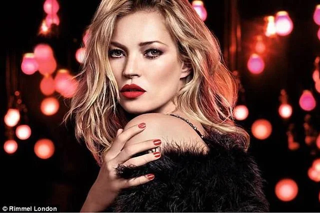 Ubierz się jak: Kate Moss
