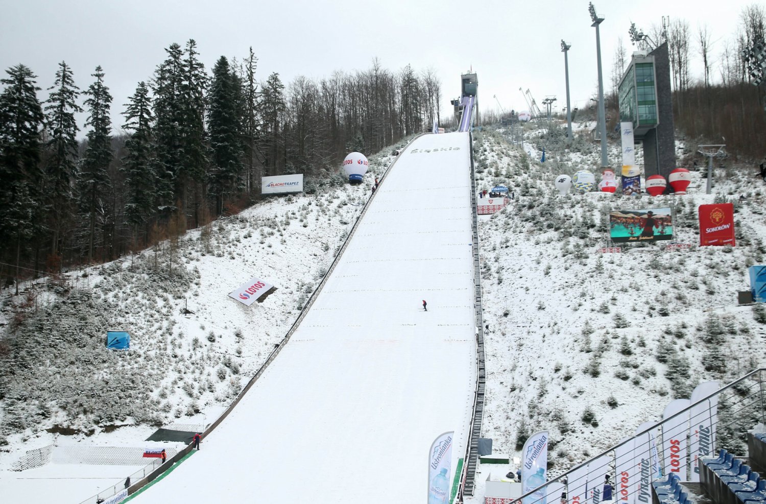 Wisła jest gotowa zorganizować zawody w miejsce Sapporo, ale wydaje się, że tym razem ubiegną nas Niemcy
