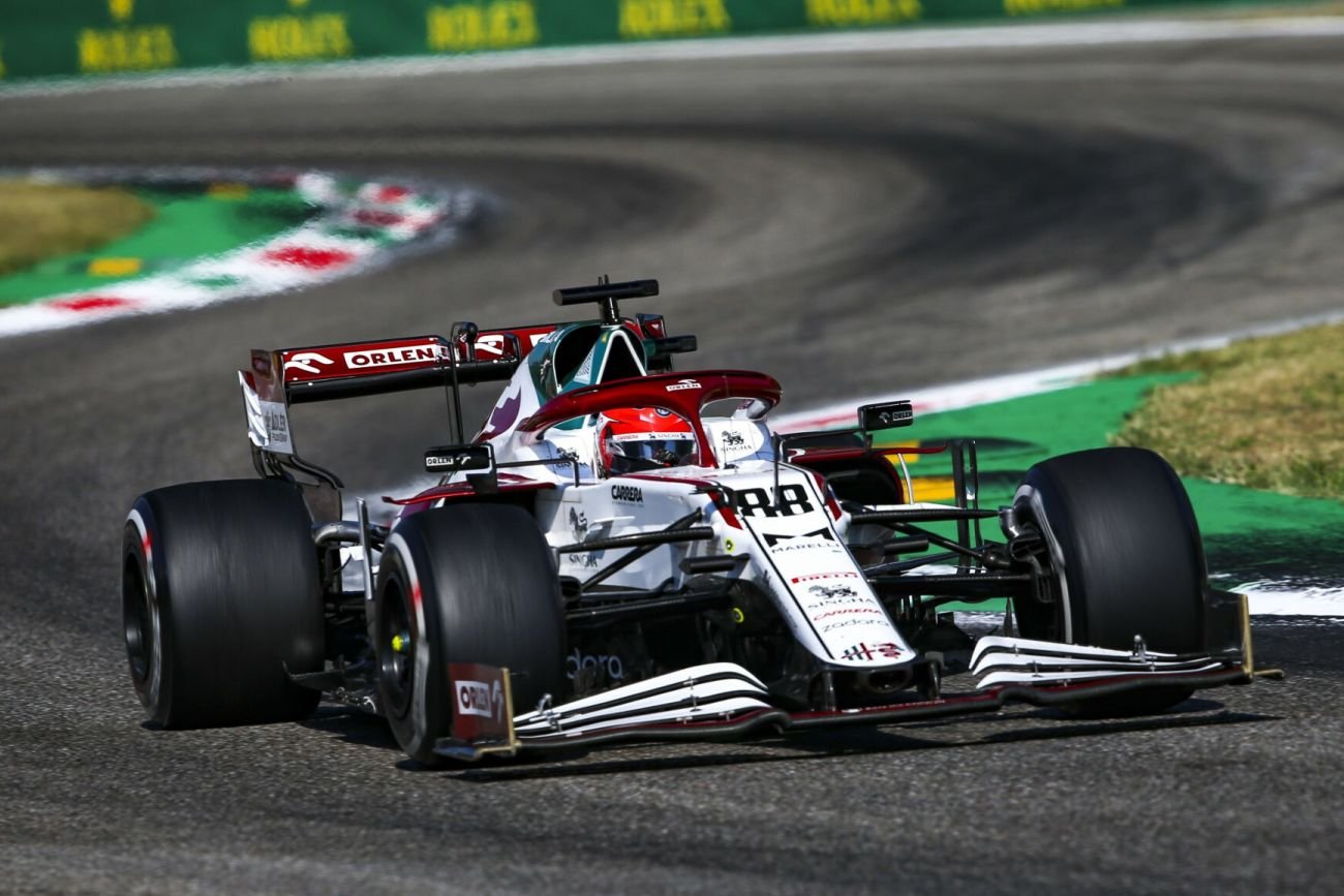 Robert Kubica zostaje w ekipie Alfa Romeo Racing Orlen, ale będzie tylko kierowcą rezerwowym