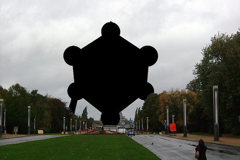 Belgijski budynek Atomium musi zaciemniony na zdjęciach w zbiorach Wikipedii.
