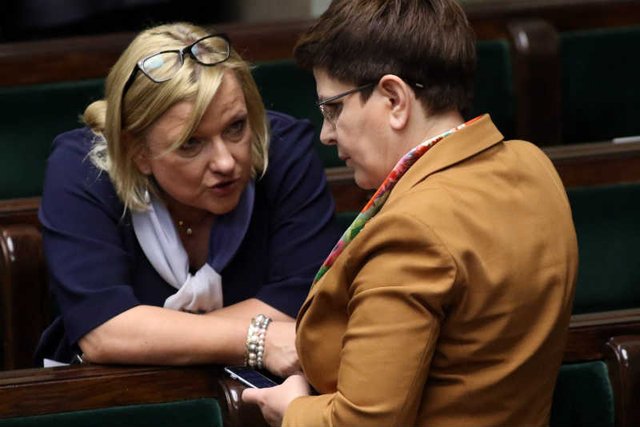 Beata Kempa przekonuje, że rząd PiS jest pokorny i pracuje spokojnie, a za "awantury" w Polsce odpowiada ktoś inny.