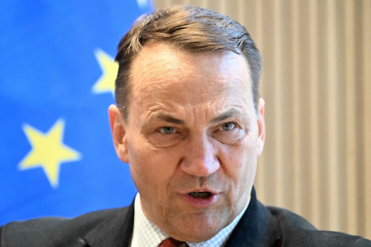 Sikorski upomina Andrzeja Dudę. Tak zwrócił się do prezydenta. Sikorski uderzył w Dudę. Szef MSZ stanął w obronie Bogdana Klicha.