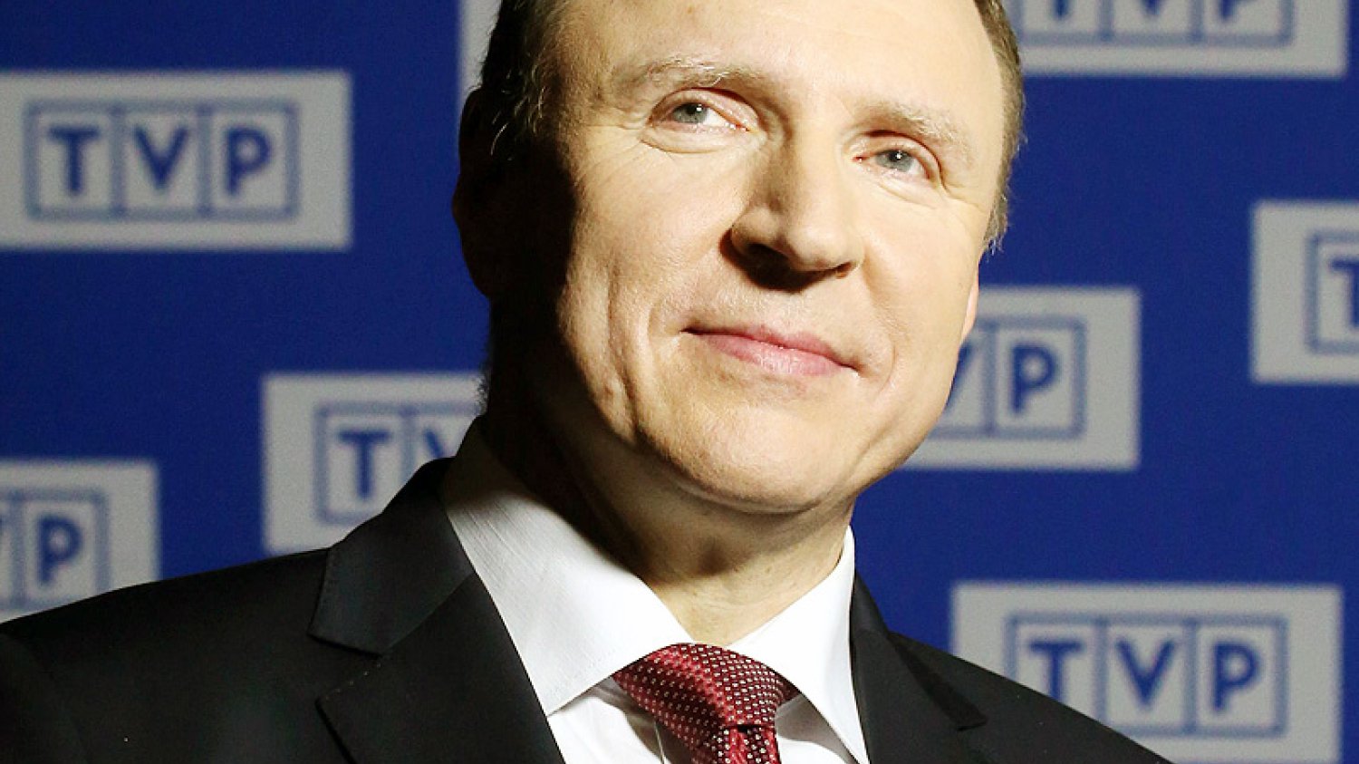 Kierowana przez Jacka Kurskiego TVP kontratakuje w sprawie "cenzurowania" festiwalu w Opolu.