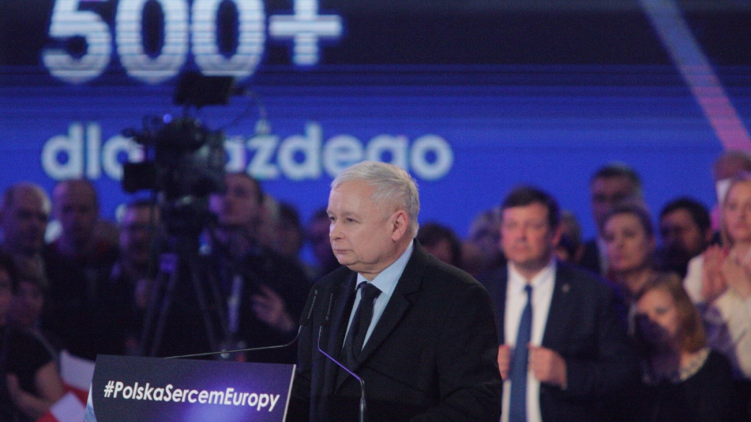 500 plus, czyli sztandarowy projekt PiS, doczeka się waloryzacji?