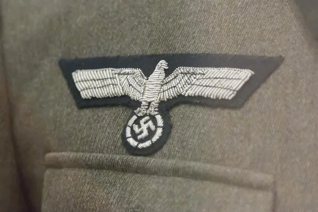 Symbol SS dźwignią handlu?