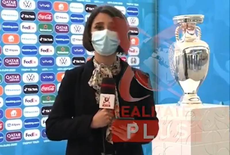 Niecodzienna sytuacja na antenie rumuńskiej stacji.