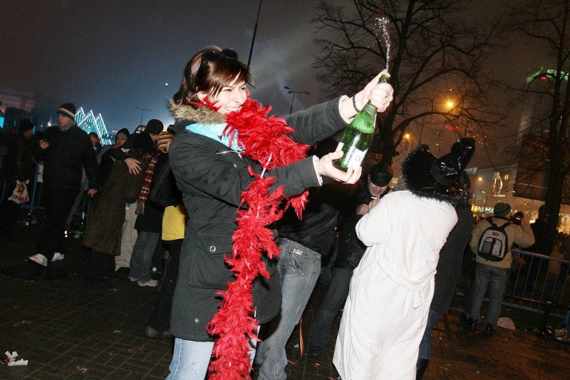 Z opadami i wietrznie – taką pogodę na sylwestra przynosi nam niż Yvette.