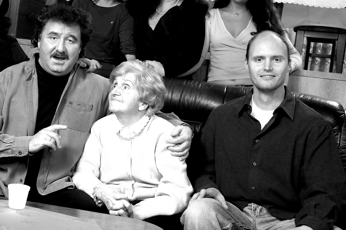 Krzysztof Krawczyk w domu rodzinnym z synem Krysztofem Krawczykiem juniorem (2005 rok).