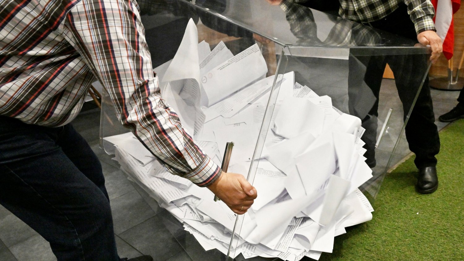 Wybory prezydenckie 2025. PKW dostała podpisy od 17 kandydatów