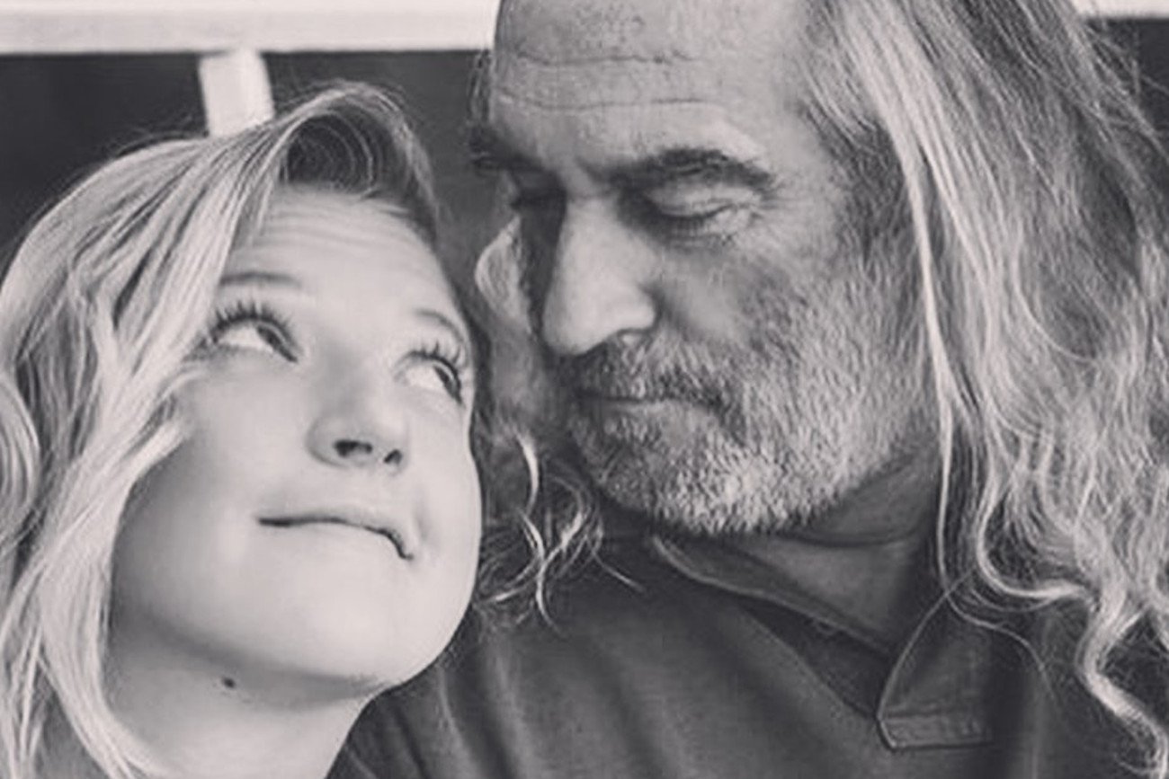 Lara Gessler wspomina ojca w drugą rocznicę śmierci.