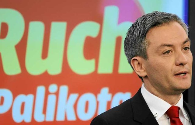 Poseł Robert Biedroń nie jest dobrze oceniany w środowisku działaczy gejowskich