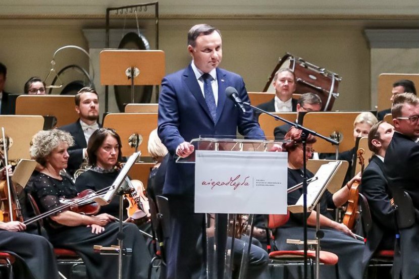 Andrzej Duda wywołał burzę swoim wystąpieniem w Berlinie. Jego słowa komentują teraz gorzko niemieckie media.