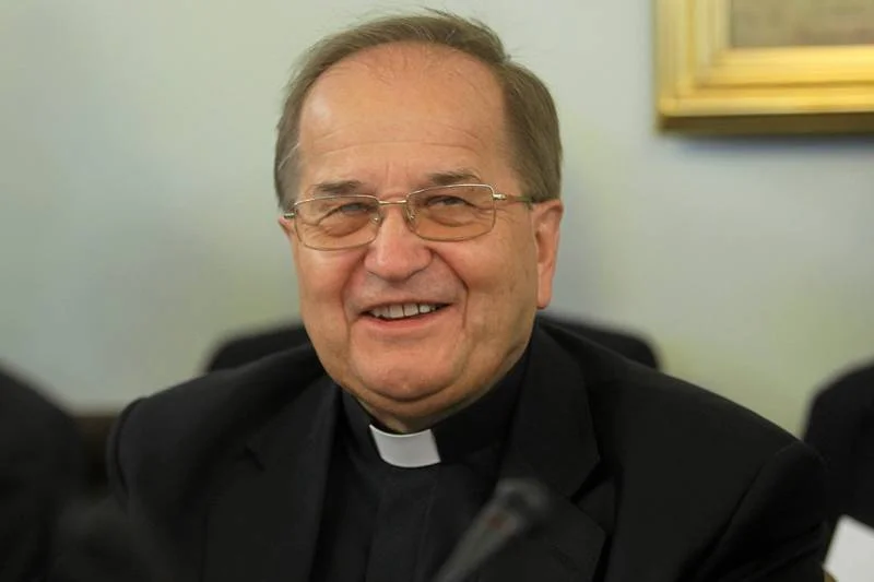Ojciec Tadeusz Rydzyk jest jednym z najbardziej znanych 67-latków w Polsce