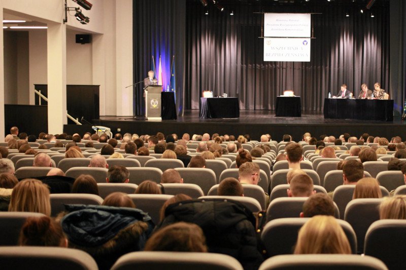 Akademia Sztuki Wojennej to dawna Akademia Obrony Narodowej.