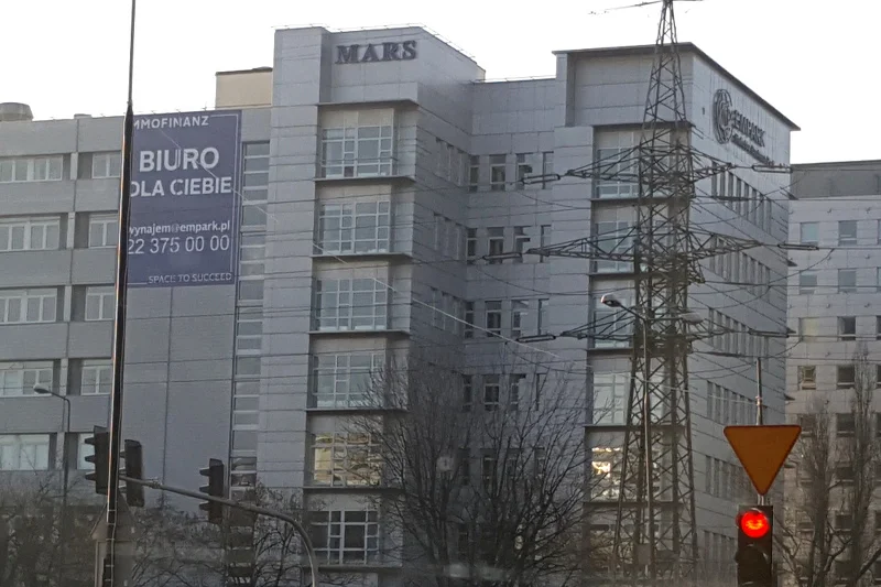 Centrum Mordoru i jeden z najbardziej znanych budynków biurowych, Mars.