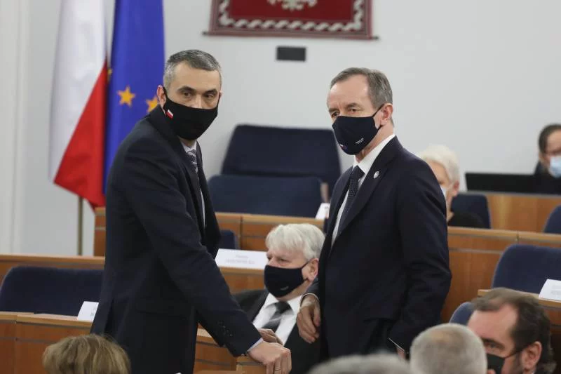 PiS i opozycja ponownie nie dogadały się w Senacie ws. wyboru nowego RPO. Sejm i izbę wyższą pogodzi kandydatura Lidii Staroń czy ktoś przedstawiony przez Jarosława Gowina?