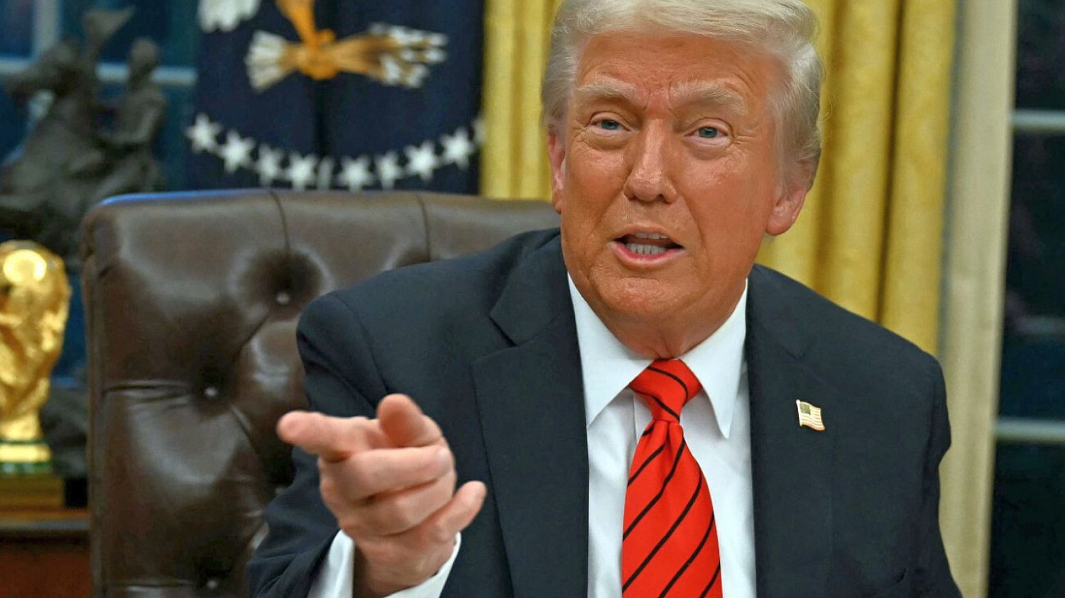 Amerykańskie firmy będą mogły bezkarnie korumpować urzędników innych państw – zdecydował Donald Trump.