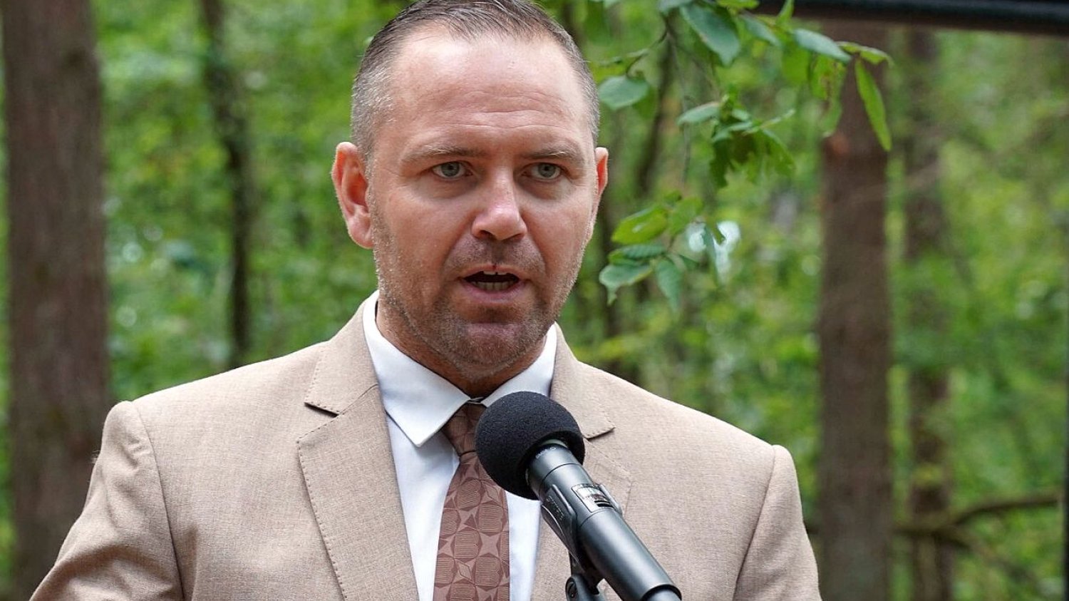 Informacje o związkach Nawrockiego z półświatkiem i sutenerami pojawiają się od kilku miesięcy. Do tej pory kandydat PiS nikogo za to nie pozwał Informacje o związkach Nawrockiego z półświatkiem i sutenerami pojawiają się od kilku miesięcy. Do tej pory kandydat PiS nikogo za to nie pozwał