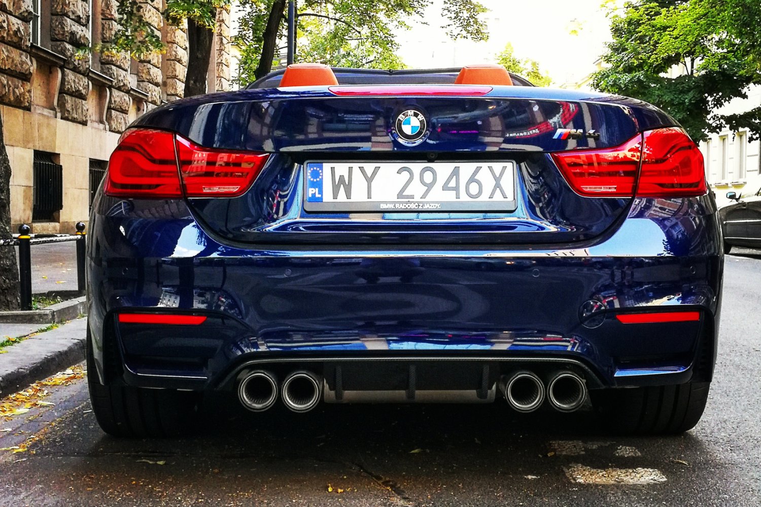 Wystarczy rzut oka, by wiedzieć, że coś tutaj jest na rzeczy. Oto wydech BMW M4 Competition.