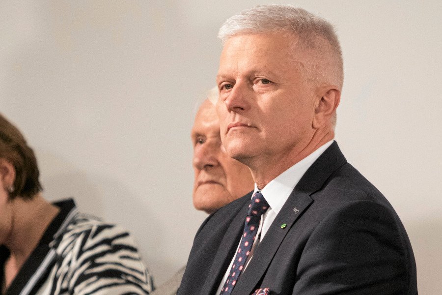 Poseł Andrzej Grzyb jest zakażony koronawirusem