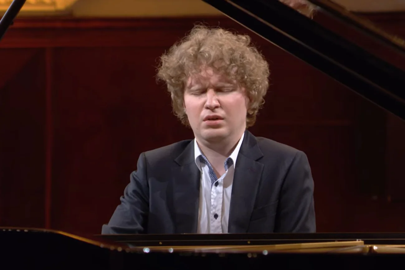 Koncert rosyjskiego pianisty w Warszawie wywołał burzę w sieci. Koncert rosyjskiego pianisty w Warszawie wywołał burzę w sieci.