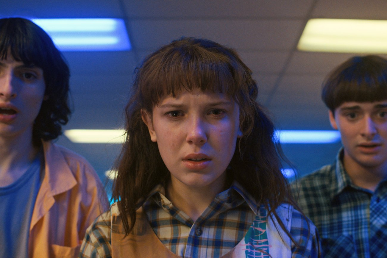 Finn Wolfhard, Millie Bobby Brown i Noah Schnapp w 4. sezonie "Stranger Things"