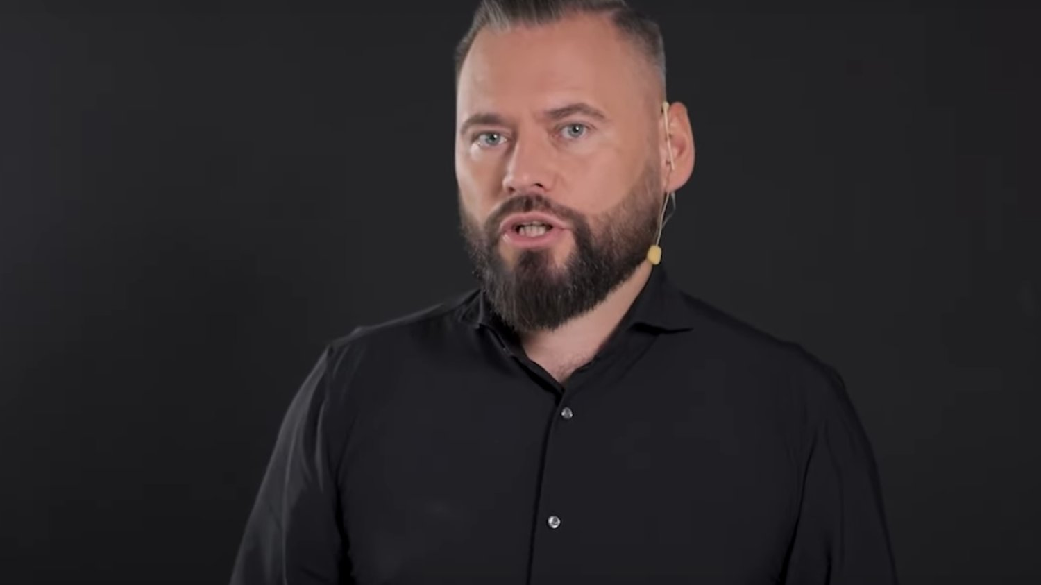 Krzysztof Stanowski szuka ludzi do swojego nowego projektu.