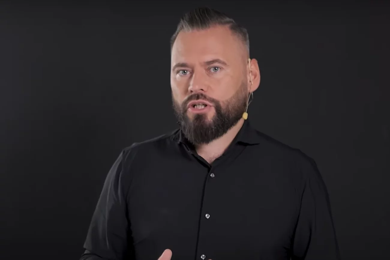 Krzysztof Stanowski szuka ludzi do swojego nowego projektu.