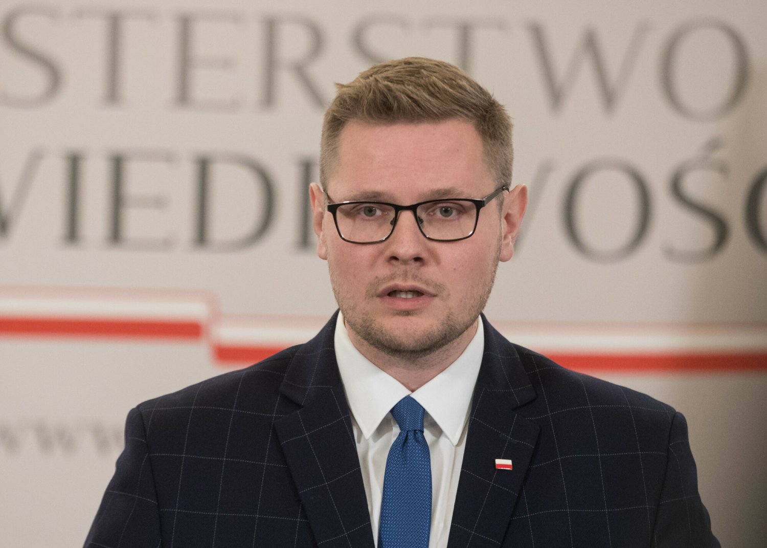 Przełom w sprawie zaginięcia Iwony Wieczorek? Odpowiedź prokuratury przeczy słowom wiceministra Wosia. Przełom w sprawie zaginięcia Iwony Wieczorek? Odpowiedź prokuratury przeczy słowom wiceministra Wosia.
