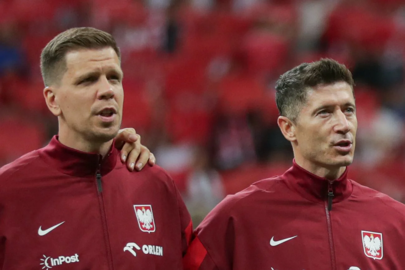 To Lewandowski zadzwonił jako pierwszy. Szczęsny opowiedział, co od niego usłyszał Wojciech Szczęsny i Robert Lewandowski